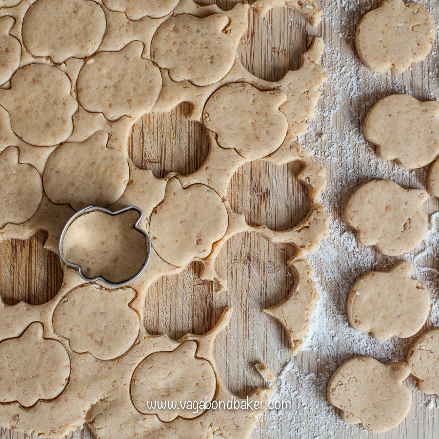 Halloween Cashew Cookies
